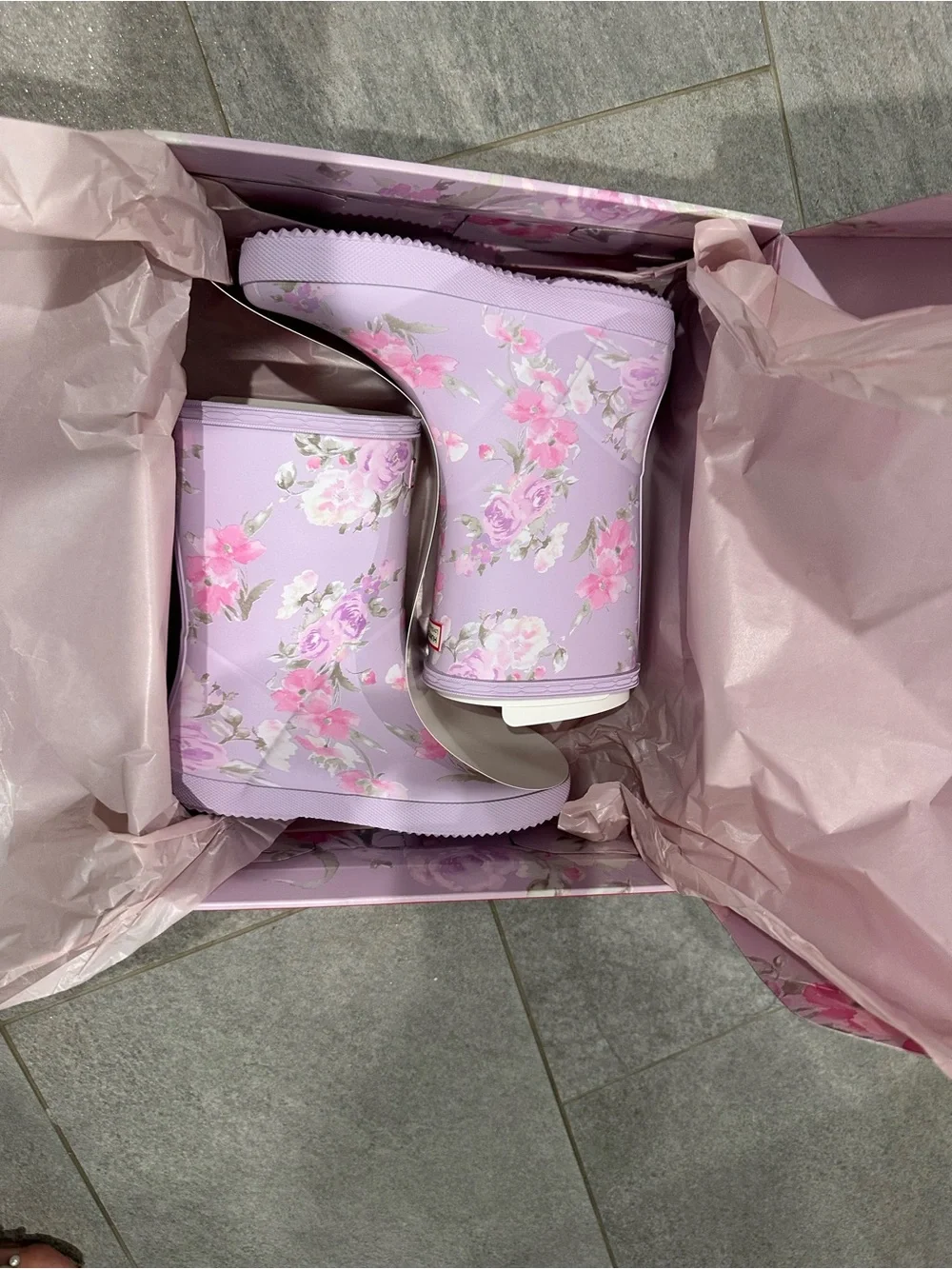 Hunter Girls' LoveShackFancy Rain Boots in Pale Lilac and Pink